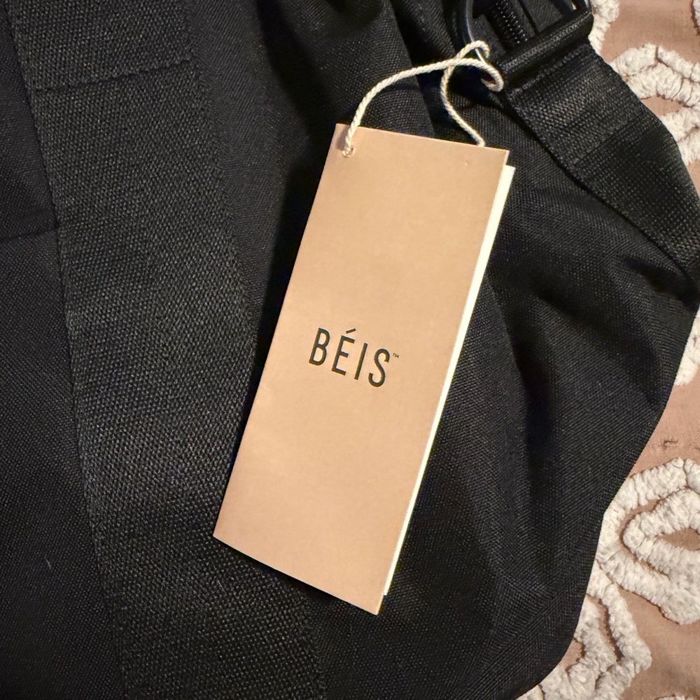 BEIS Beisic Duffle Bag Black NWT - Picture 5 of 5
